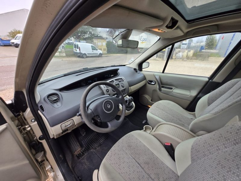 RENAULT MEGANE SCENIC PACK AUTHENTIQUE 1.5DCI 105 2006