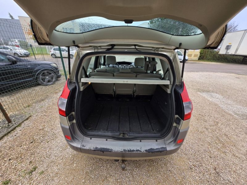 RENAULT MEGANE SCENIC PACK AUTHENTIQUE 1.5DCI 105 2006