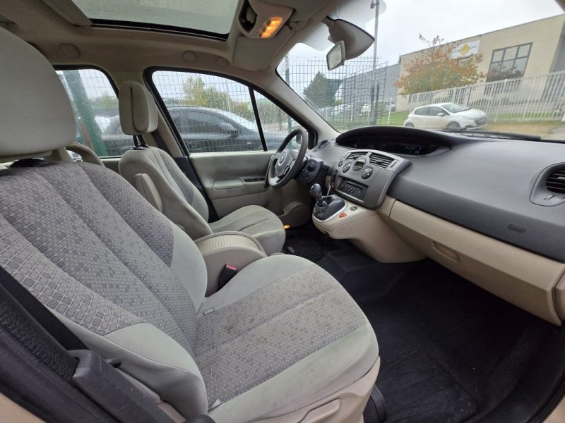 RENAULT MEGANE SCENIC PACK AUTHENTIQUE 1.5DCI 105 2006