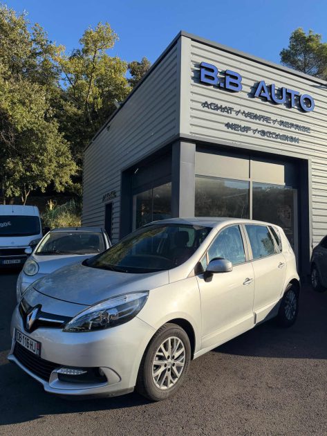 RENAULT MEGANE SCENIC 1.2 TCE 115CH ENERGY ZEN 2013