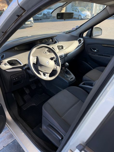 RENAULT MEGANE SCENIC 1.2 TCE 115CH ENERGY ZEN 2013