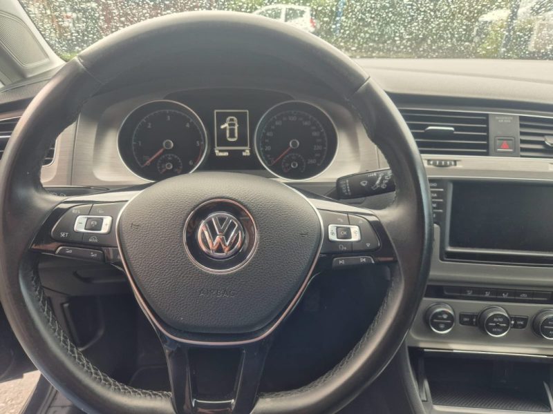 VOLKSWAGEN GOLF VII (5G1, BQ1, BE1, BE2) CONFORT LINE 1.6 TDI 110 CH  2016