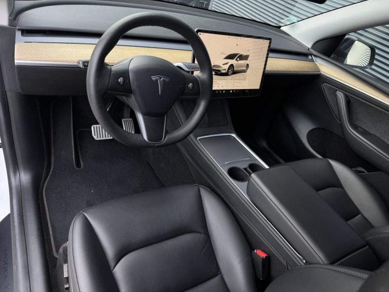 Tesla Model Y Long Range Dual Motor 514ch - 1ère Main - Option : Accélération Boost 