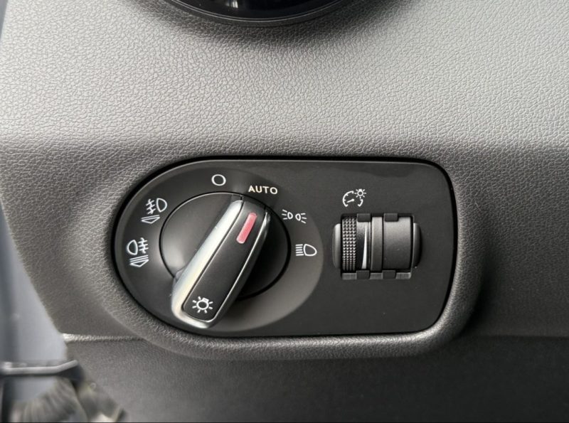 AUDI A1 Sportback 1.0 TFSI 95 S-Tronic7 Cuir / GPS / Keyless