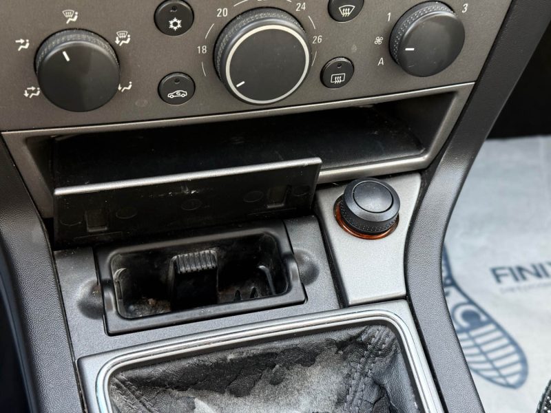 OPEL VECTRA 1.9 CDTI 120 COSMO 2007