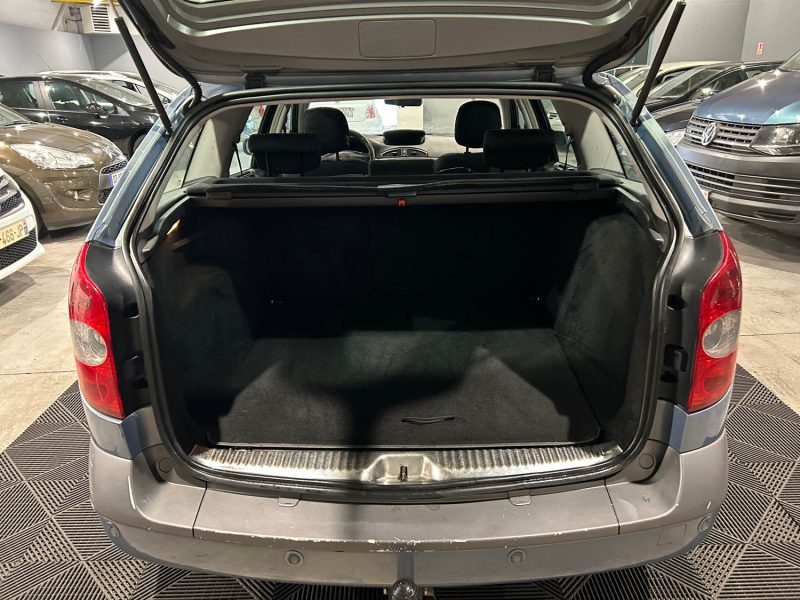 RENAULT LAGUNA II GRANDTOUR 2.0 16V  133CV  