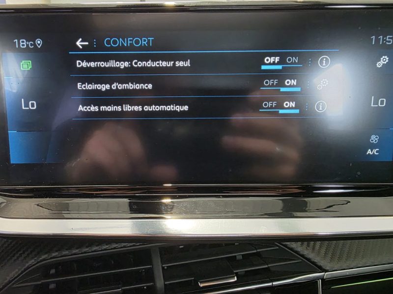 PEUGEOT 2008 1.2 155ch GT Pack EAT8 / SUIVI COMPLET PEUGEOT / 1ERE MAIN