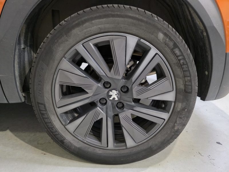 PEUGEOT 2008 1.2 155ch GT Pack EAT8 / SUIVI COMPLET PEUGEOT / 1ERE MAIN