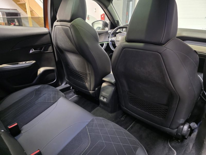 PEUGEOT 2008 1.2 155ch GT Pack EAT8 / SUIVI COMPLET PEUGEOT / 1ERE MAIN