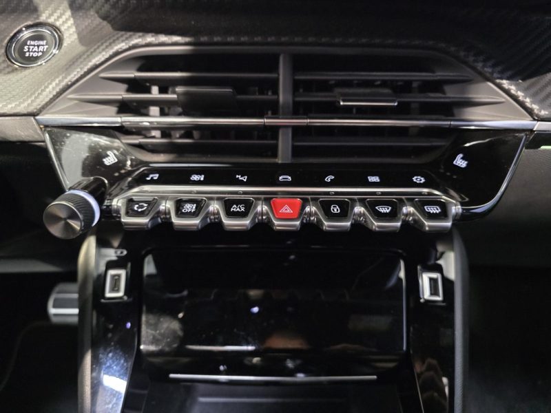 PEUGEOT 2008 1.2 155ch GT Pack EAT8 / SUIVI COMPLET PEUGEOT / 1ERE MAIN