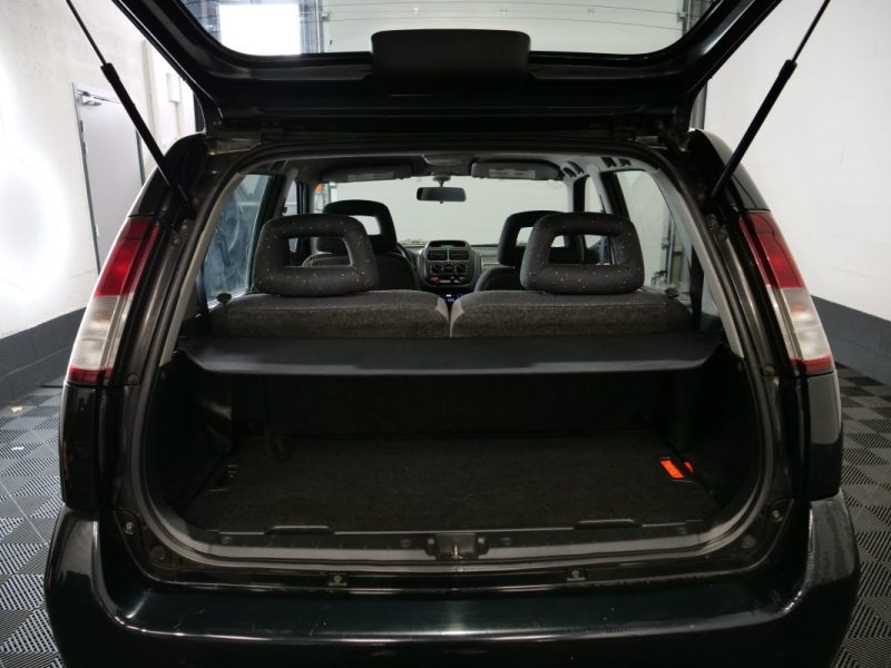 SUZUKI IGNIS 1.3   2003