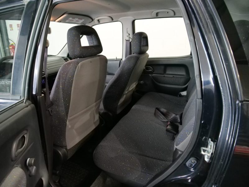 SUZUKI IGNIS 1.3   2003