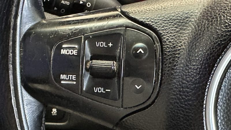 Kia Carens 1.7 CRDI 115ch Premium - 7 Places - Embrayage fait