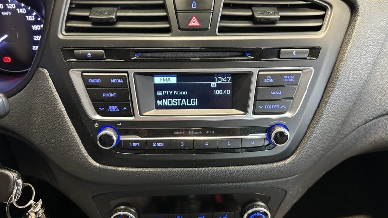 Hyundai I20 1.1 CRDi 75ch Édition Mondial - Dossier de factures