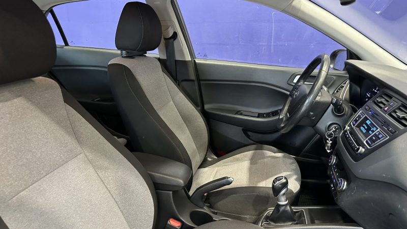 Hyundai I20 1.1 CRDi 75ch Édition Mondial - Dossier de factures