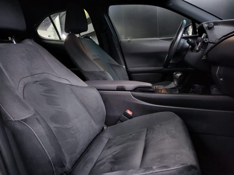 LEXUS UX 250H 2WD PACK BUSINESS PLUS