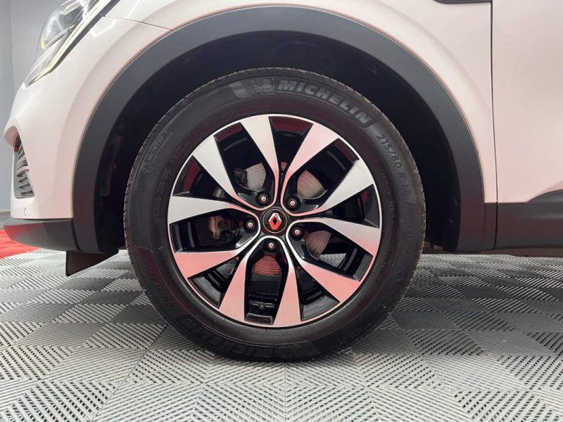 RENAULT ARKANA INTENSE