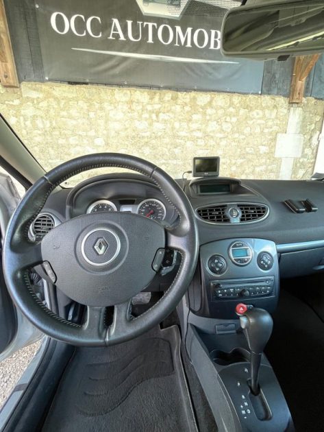 RENAULT CLIO 1.6 16V  2009