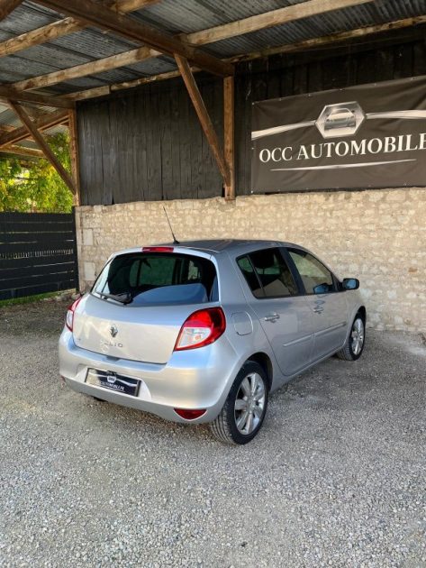 RENAULT CLIO 1.6 16V  2009
