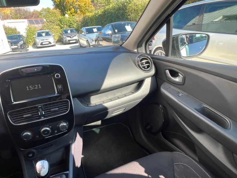 Renault Clio 0.9L LIMITED TCe 90ch - Garantie 6 Mois 