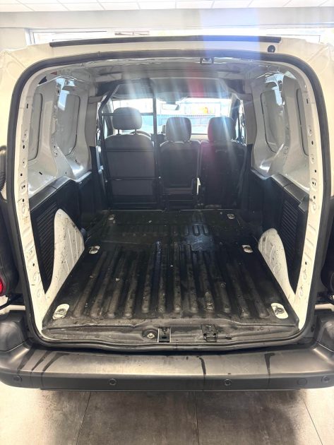 PEUGEOT PARTNER 1,6 HDI 90 CV  PACK CD CLIM NAV 2015