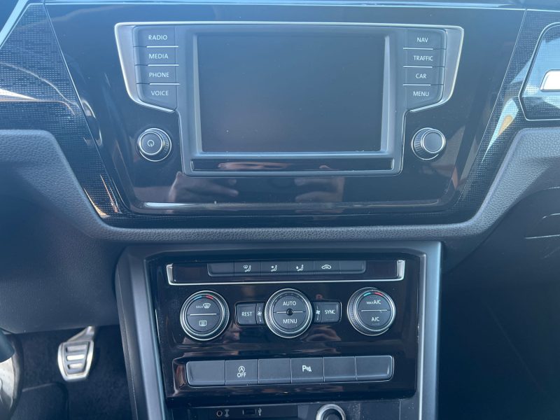 VOLKSWAGEN TOURAN 1.2 TSI 110CH BLUEMOTION TECHNOLOGY CONFORTLINE 7 PLACES 2017