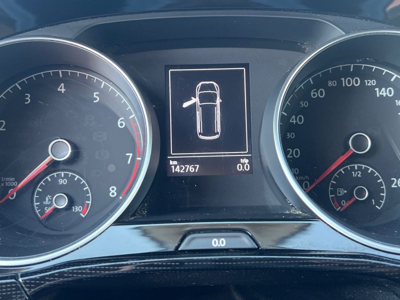 VOLKSWAGEN TOURAN 1.2 TSI 110CH BLUEMOTION TECHNOLOGY CONFORTLINE 7 PLACES 2017