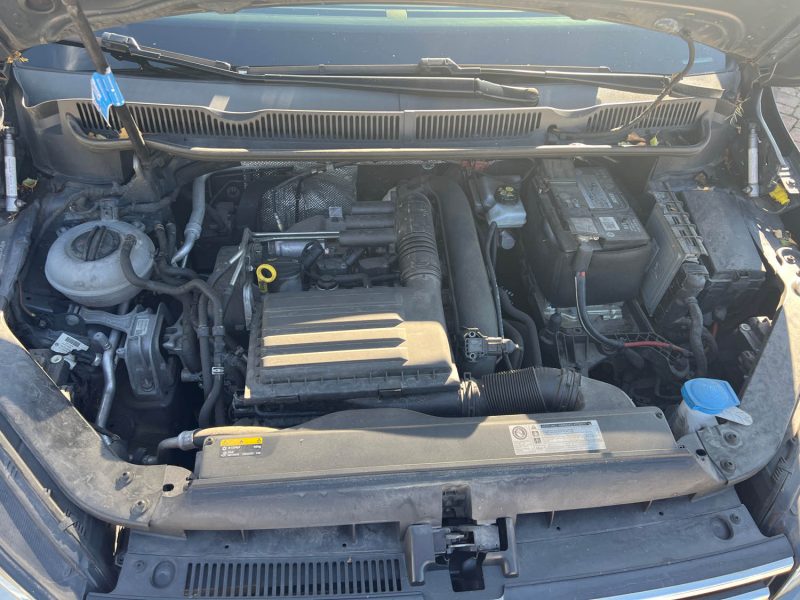 VOLKSWAGEN TOURAN 1.2 TSI 110CH BLUEMOTION TECHNOLOGY CONFORTLINE 7 PLACES 2017