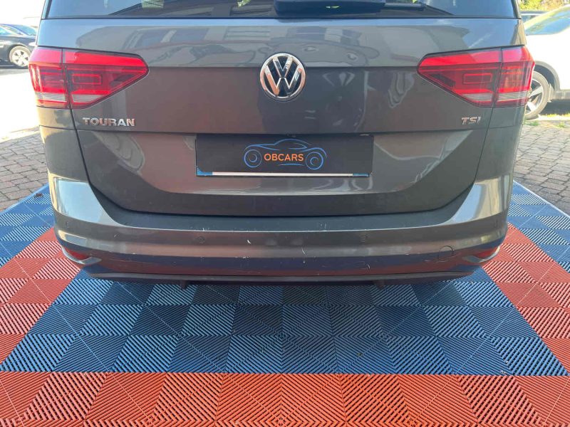 VOLKSWAGEN TOURAN 1.2 TSI 110CH BLUEMOTION TECHNOLOGY CONFORTLINE 7 PLACES 2017