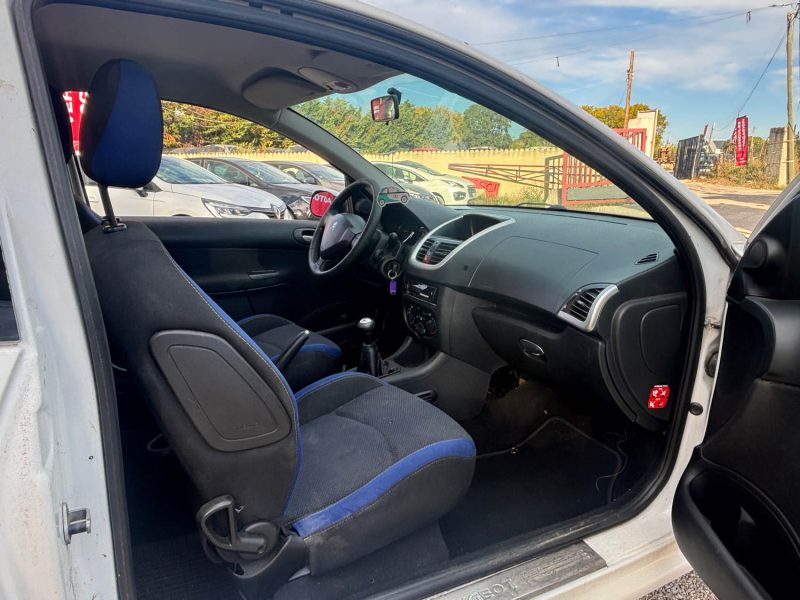 PEUGEOT 206+ 1.1 1124CM3 60CV  2012
