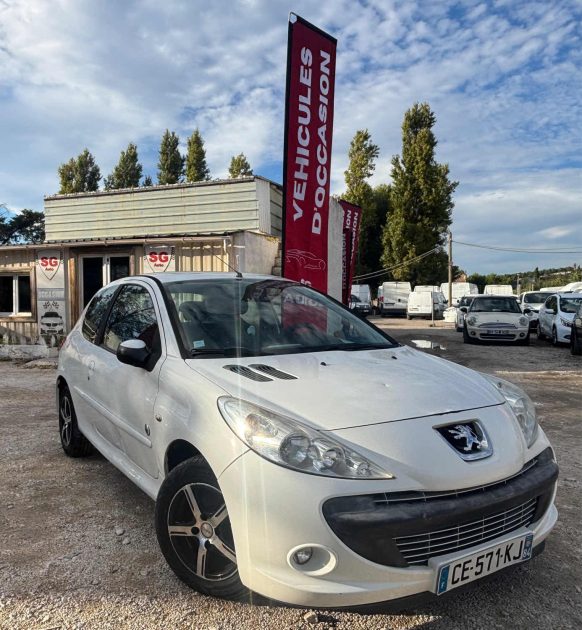 PEUGEOT 206+ 1.1 1124CM3 60CV  2012