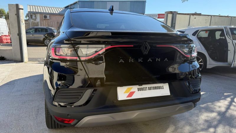 RENAULT ARKANA 1.6 E-TECH 145 TECHNO 2024