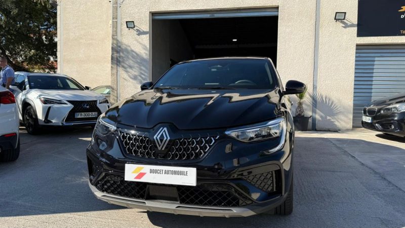 RENAULT ARKANA 1.6 E-TECH 145 TECHNO 2024