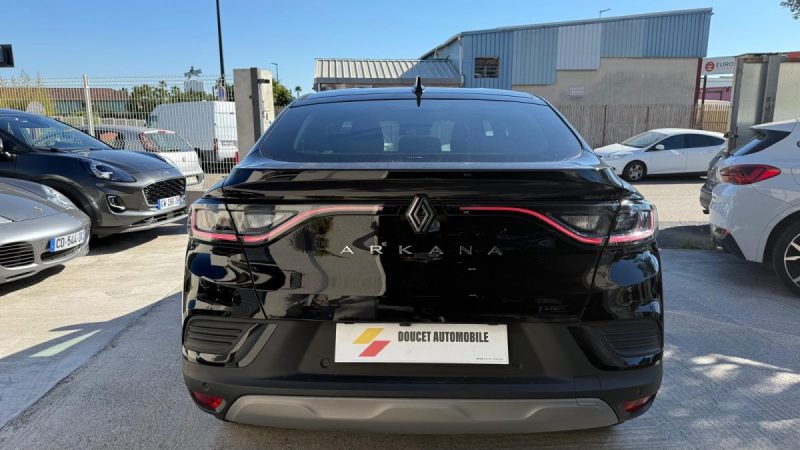 RENAULT ARKANA 1.6 E-TECH 145 TECHNO 2024
