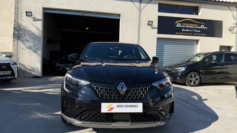 RENAULT ARKANA 1.6 E-TECH 145 TECHNO 2024