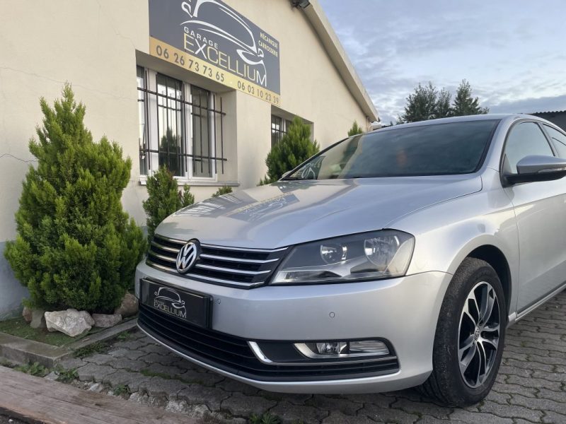 VOLKSWAGEN PASSAT 1.4 TSI 122CH CONFORTLINE 2011