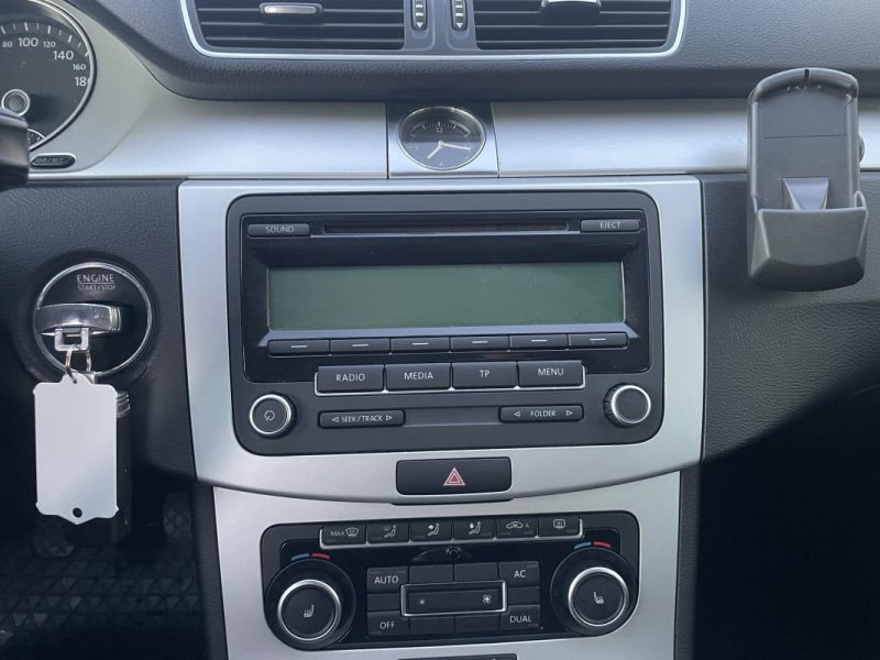 VOLKSWAGEN PASSAT 1.4 TSI 122CH CONFORTLINE 2011