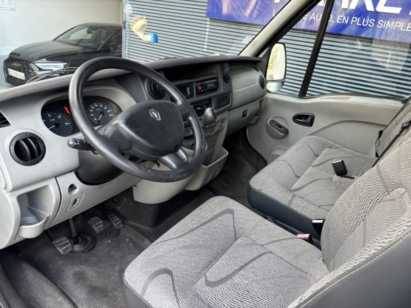 RENAULT MASTER GENERIQUE L2H2 3.5T 2.5DCI 125 / ENTRETIEN COMPLET 