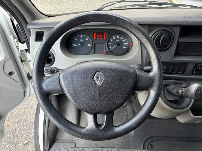 RENAULT MASTER GENERIQUE L2H2 3.5T 2.5DCI 125 / ENTRETIEN COMPLET 