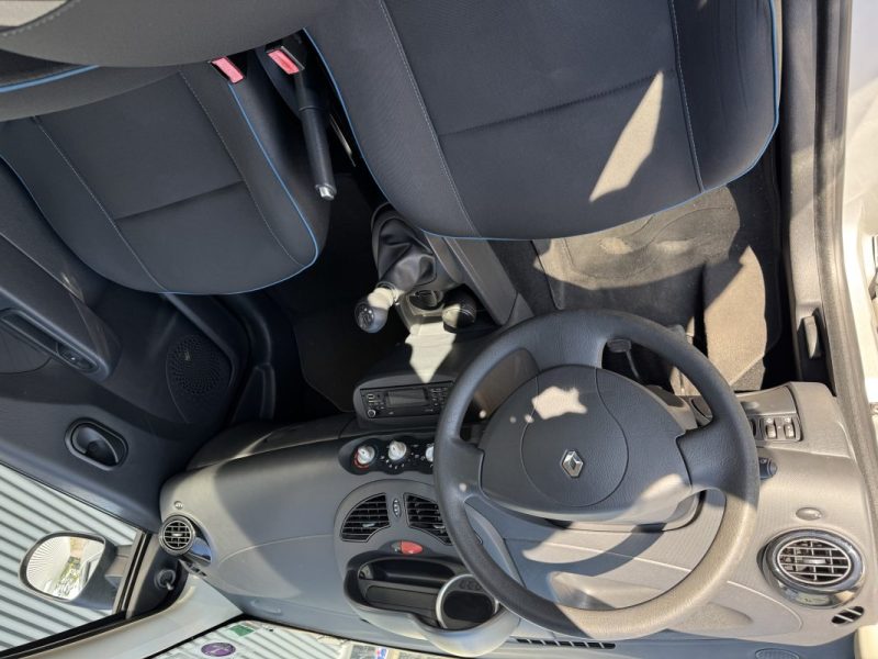 Renault Twingo 1.2 LEV 75ch eco² Limited - Suivi d'Entretien