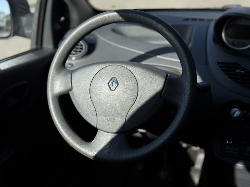 Renault Twingo 1.2 LEV 75ch eco² Limited - Suivi d'Entretien