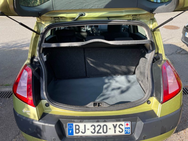 RENAULT MEGANE 2 PACK AUTHENTIQUE 1.9DCI 120CH