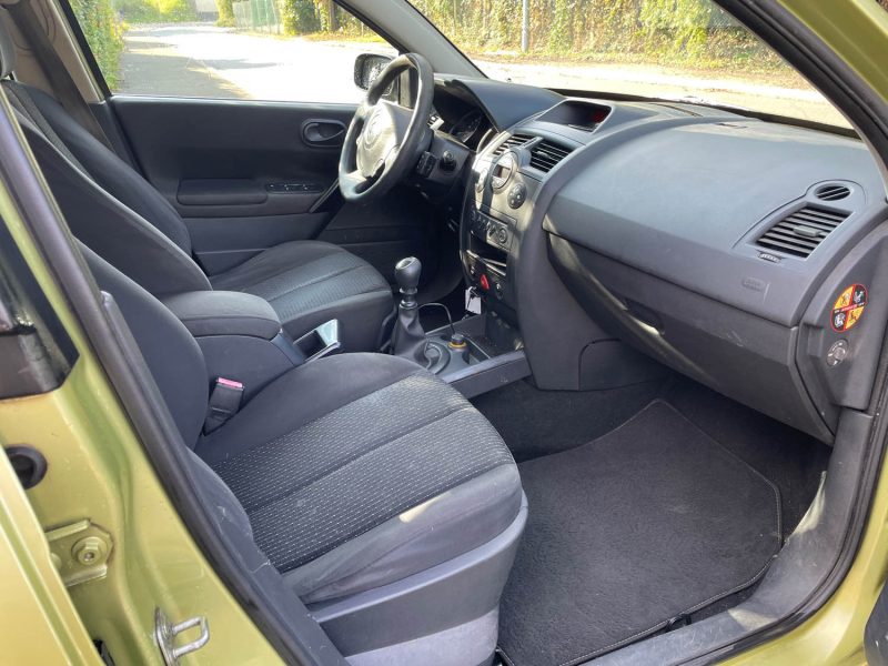 RENAULT MEGANE 2 PACK AUTHENTIQUE 1.9DCI 120CH