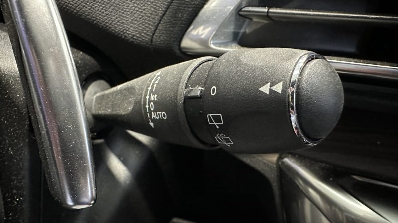 Peugeot 3008 1.5 BlueHDI 130ch GT - Intérieur Cuir