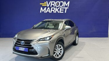 Lexus NX 300h 2.5 197ch Luxe e-CVT 4WD - Toit ouvrant - Attelage amovible