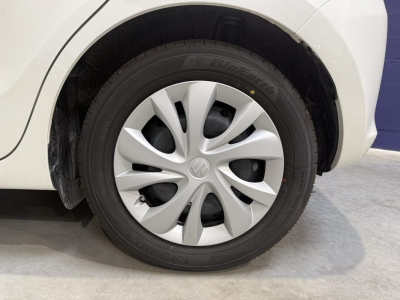 SUZUKI SWIFT 1.2 DUALJET HYBRID 83CH AVANTAGE / PREMIERE MAIN / 9500km