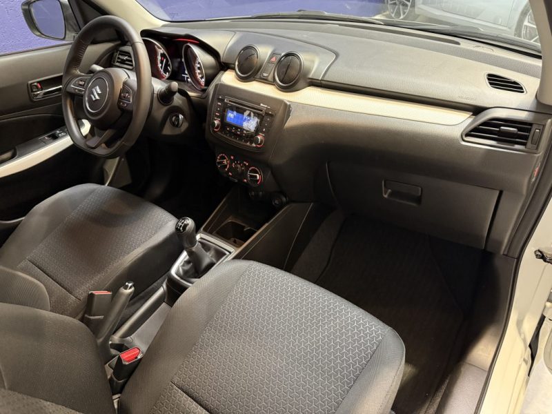 SUZUKI SWIFT 1.2 DUALJET HYBRID 83CH AVANTAGE / PREMIERE MAIN / 9500km