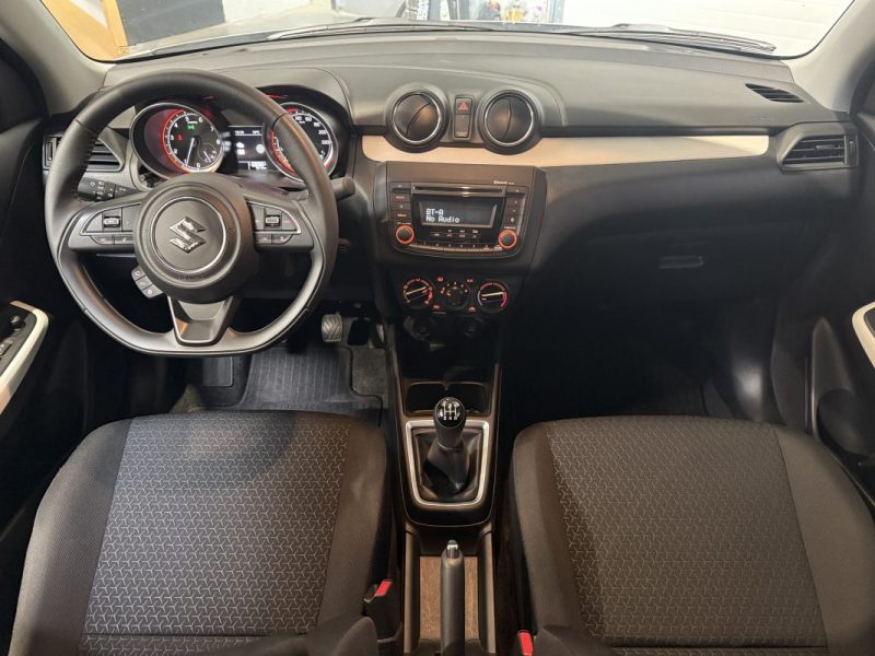 SUZUKI SWIFT 1.2 DUALJET HYBRID 83CH AVANTAGE / PREMIERE MAIN / 9500km