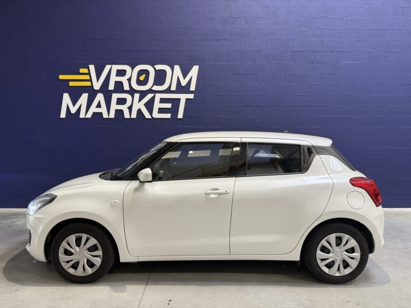 SUZUKI SWIFT 1.2 DUALJET HYBRID 83CH AVANTAGE / PREMIERE MAIN / 9500km