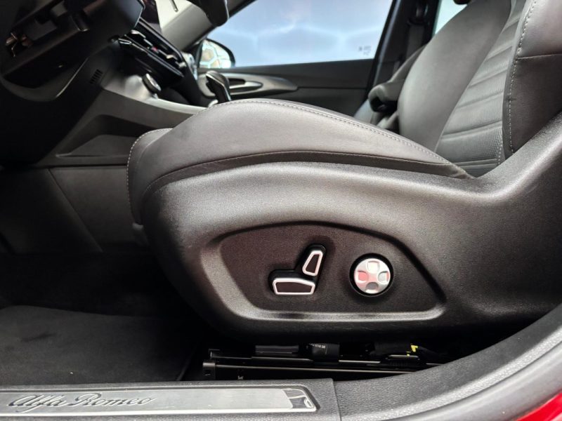 ALFA ROMEO TONALE SPECIALE 1.5T HYBRID 160 TI TCT 2024